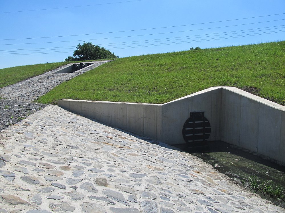 Protipovodňová ochrana Žabník v Ostravě-Koblově proti stoletým průtokům ...