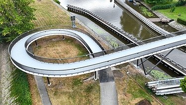 Lávka v Poděbradech z dronu