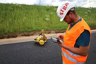TinySurveyor na stavbě D35