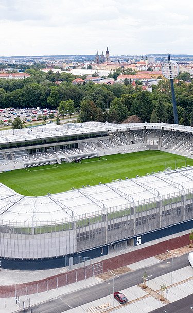 Pohled z výšky na stadion